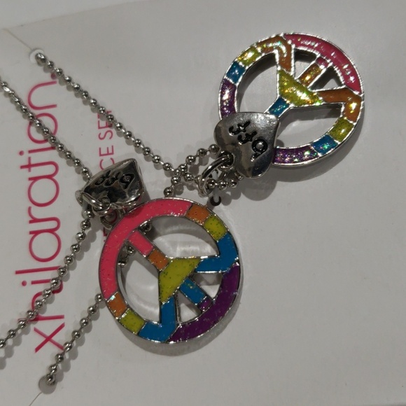 Xhilaration Silver tone Rainbow Peace Sign BFF Necklace Set - Friendship Jewelry - Picture 4 of 7